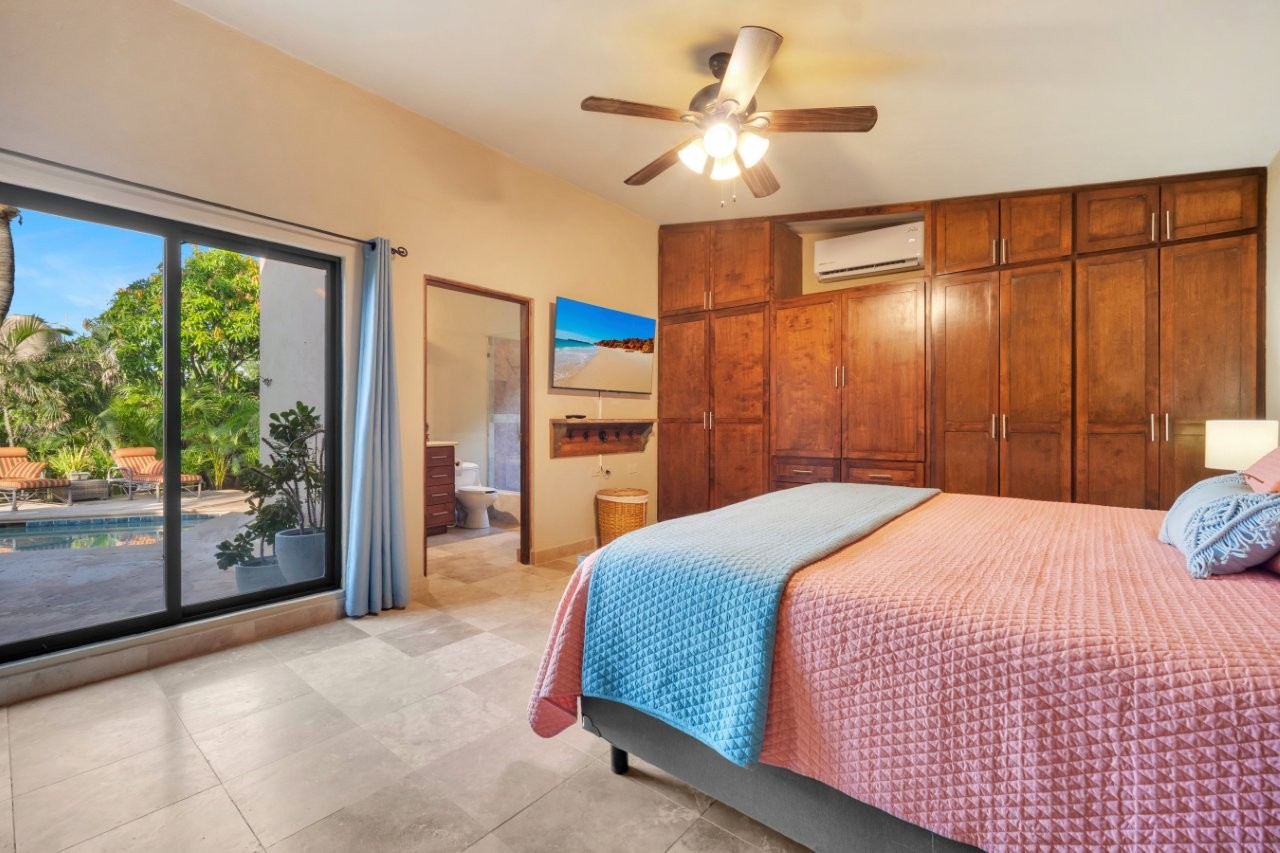 Bedroom with garden outlook